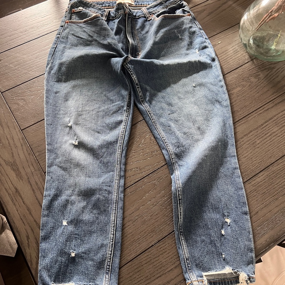 Brand new Abercrombie curve love skinny jeans.